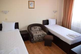 Отель Tintyava Balneohotel Выршец Двухместный номер с 1 кроватью или 2 отдельными кроватями-5